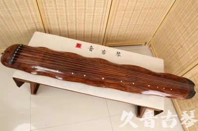 荆州市●久音古琴  ●今日推荐20240831  【断纹蕉叶】